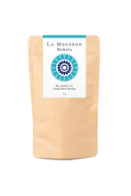 Laden Sie das Bild in den Galerie-Viewer, MAKALU Bio-Weißer Tee China White Monkey REFILL (75g)